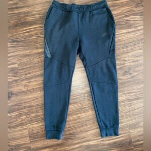 Nike Tech Fleece Black